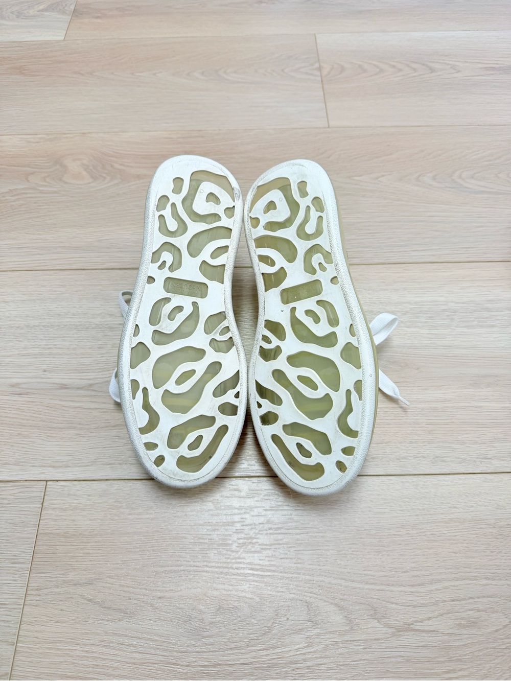 ALEXANDER MCQUEEN Woman’s  Oversized Transparent Sole Sneakers Size 9 - Picture 7 of 16